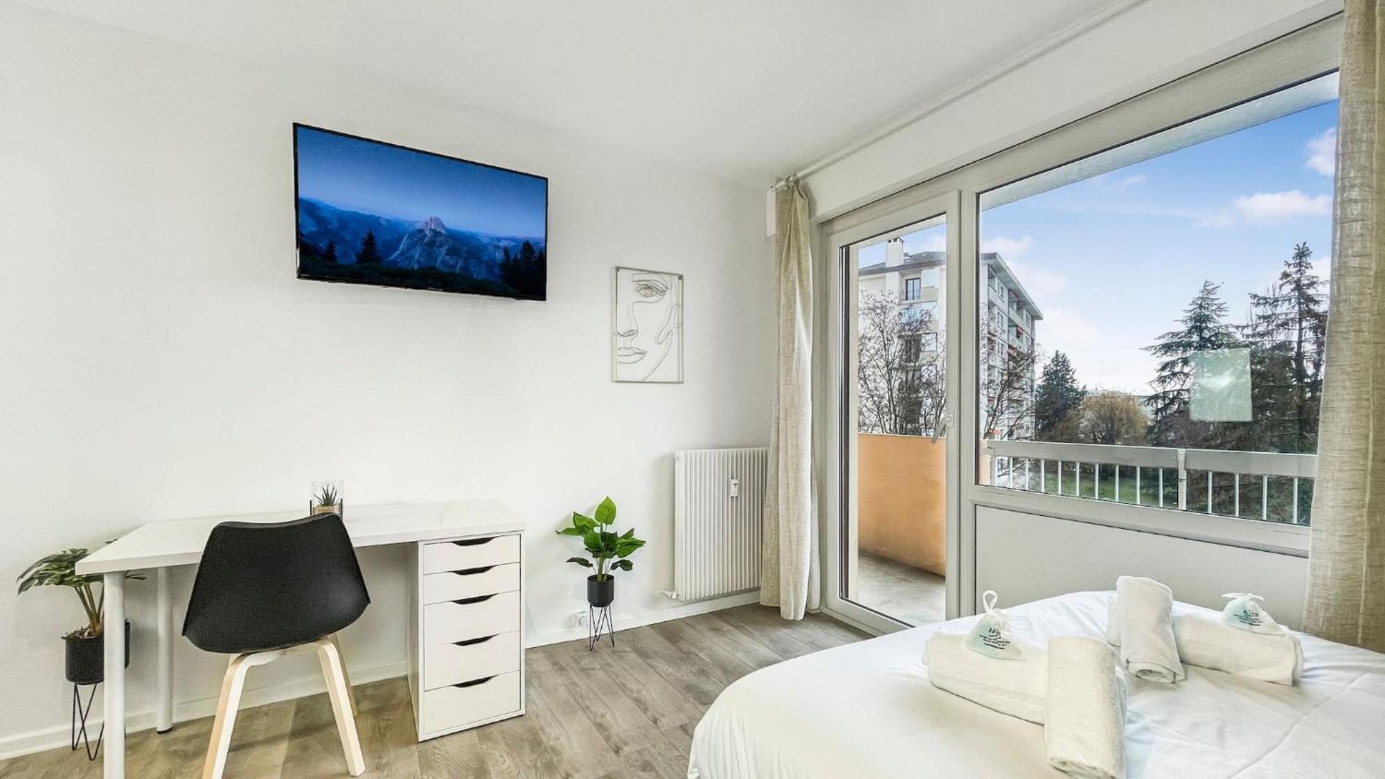 Homey La Coloc Mugi - Colocation Haut De Gamme - Chambres Privees - Balcon - Wifi Et Netflix - Proche Transports Commun Annemasse Eksteriør bilde